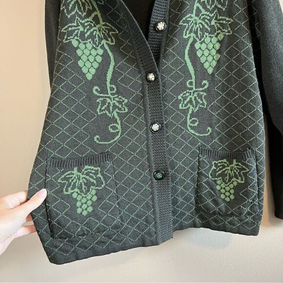 ✨ DGre Green Grape Cardigan Sweater XL - Picture 3 of 10